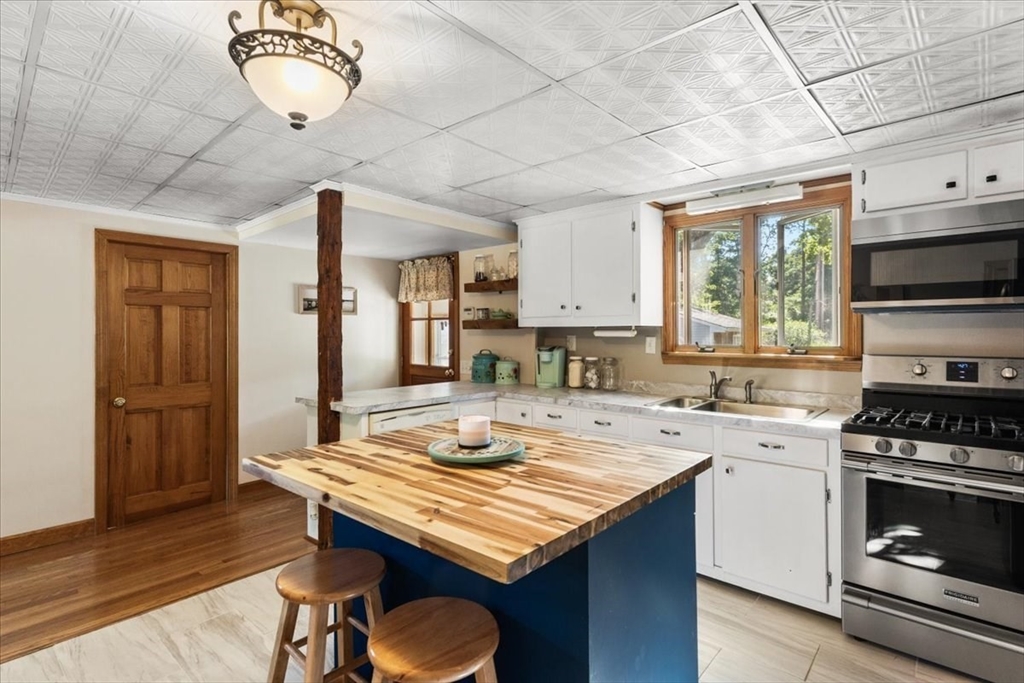 11 Gurney Road Freetown, MA 02717 - Photo 15 of 34 Gallery Image 15