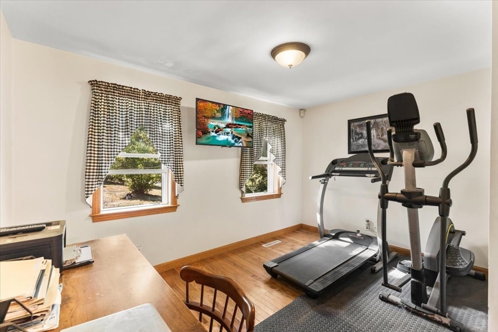 11 Gurney Road Freetown, MA 02717 - Photo 18 of 34 Gallery Image 18