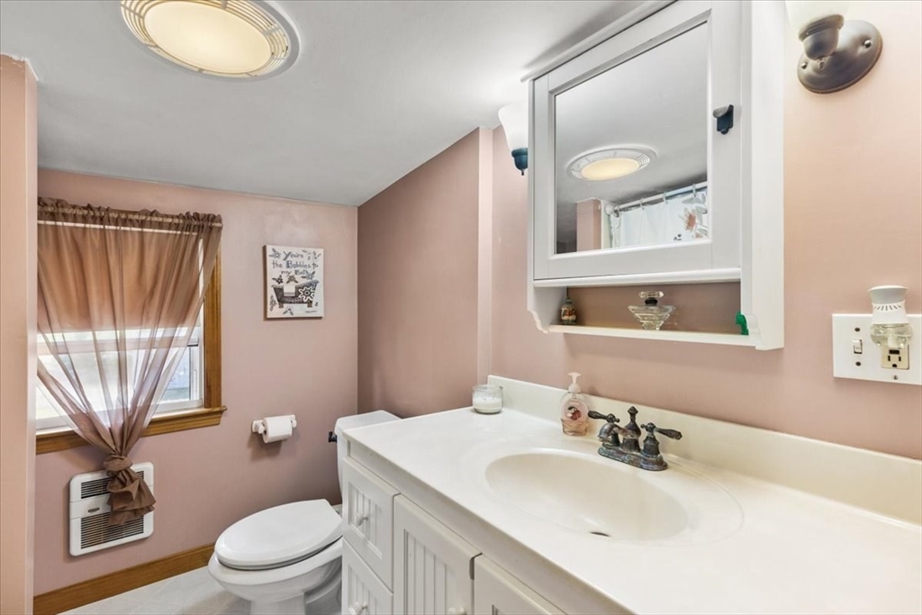11 Gurney Road Freetown, MA 02717 - Photo 28 of 34 Gallery Image 28