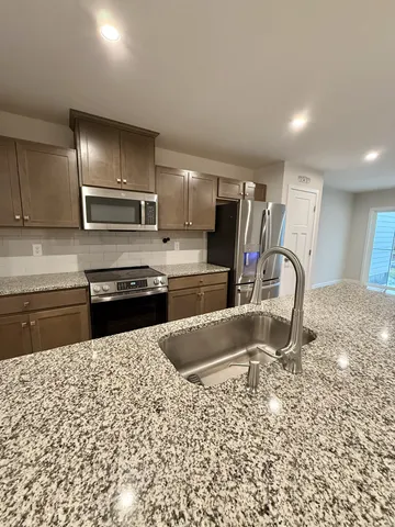 $2,250 | 1832 Goldsberry Street, Columbia, TN 38401