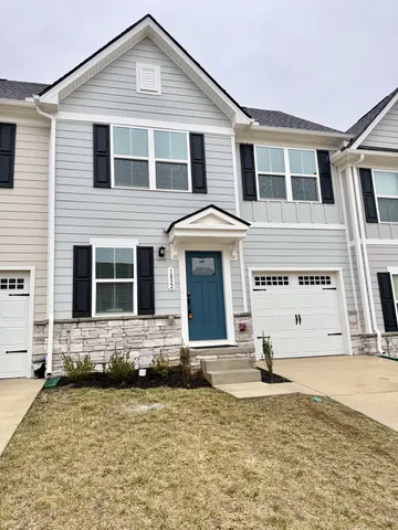 $2,250 | 1832 Goldsberry Street, Columbia, TN 38401