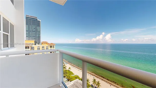 $4,500 | 3140 South Ocean Drive, Unit 2106, Hallandale Beach, FL 33009