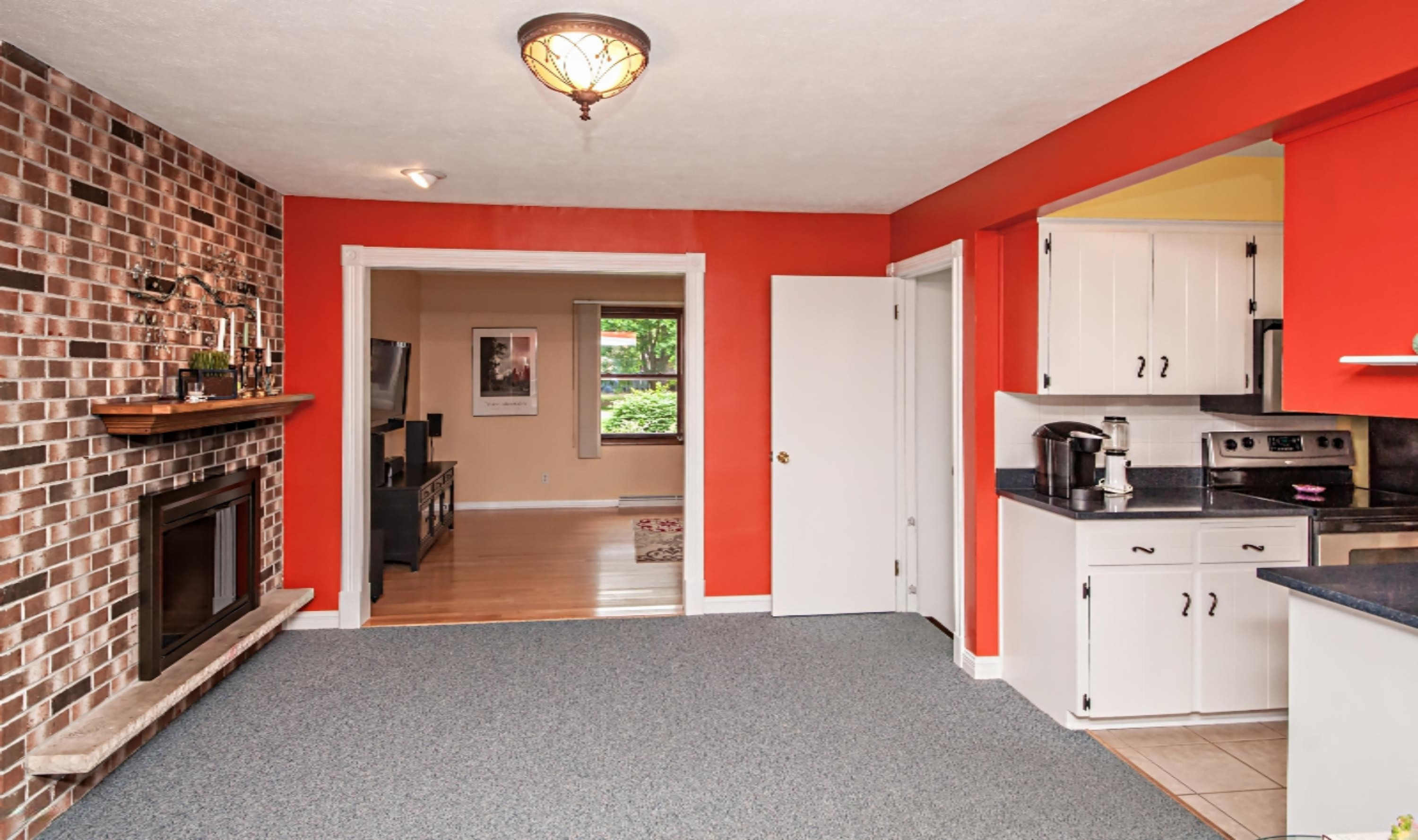 5764 Echo Ridge Stevensville, MI 49127 - Photo 8 of 32 DSC06727_pe