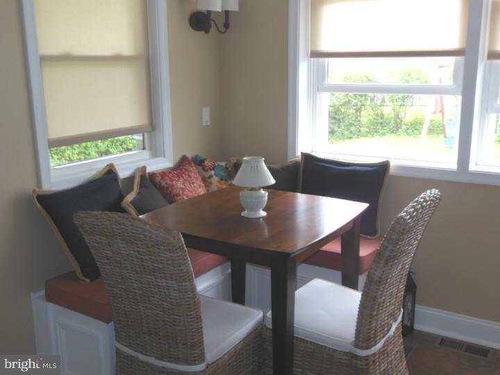 3805 Brookview Road Philadelphia, PA 19154 - Photo 7 of 22 Kitchen