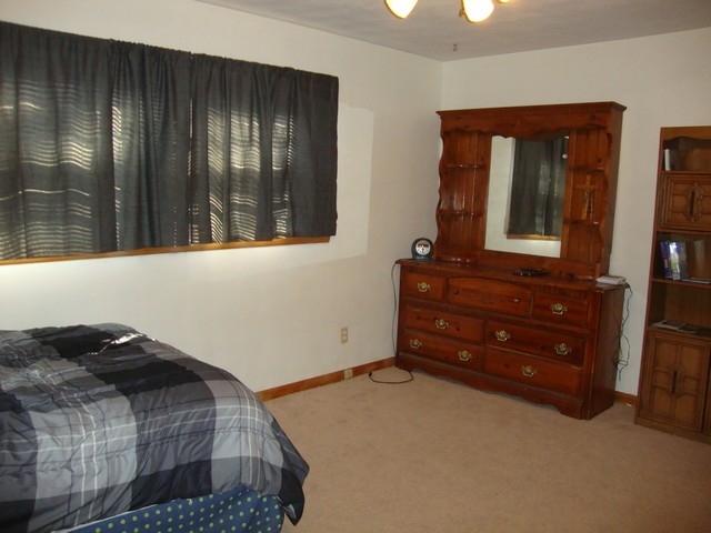 907 Randy Ann Court New Castle, IN 47362 - Photo 8 of 13 Gallery Image 8
