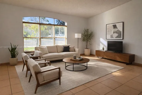 $2,850 | 13064 Northwest 9th Court, Unit 13064, Pembroke Pines, FL 33028