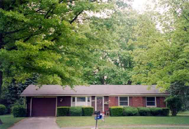 1920 South Hunter Road Yorktown, IN 47396 - Photo 1 of 1 Gallery Image 1