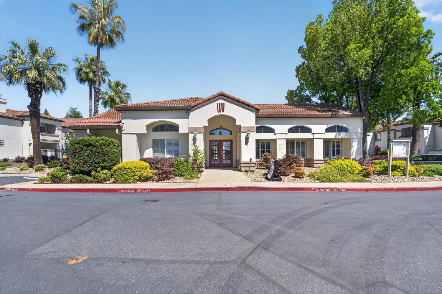 8020 Walerga Road, Unit 1140 Antelope, CA 95843 - Photo 36 of 37 front view of a house with a garden