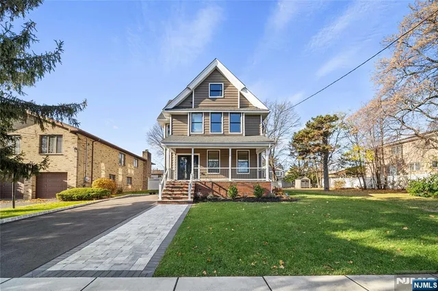 $1,348,800 | 475 Morse Avenue, Ridgefield, NJ 07657