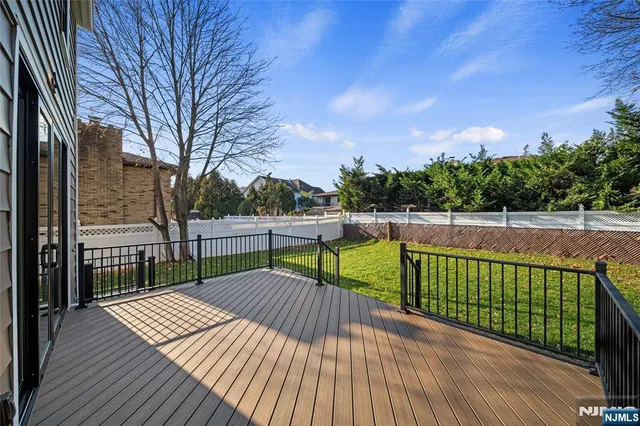 $1,348,800 | 475 Morse Avenue, Ridgefield, NJ 07657