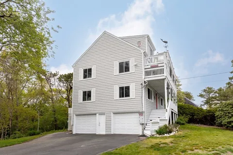 $840,000 | 18 Remington Lane, Plymouth, MA 02360