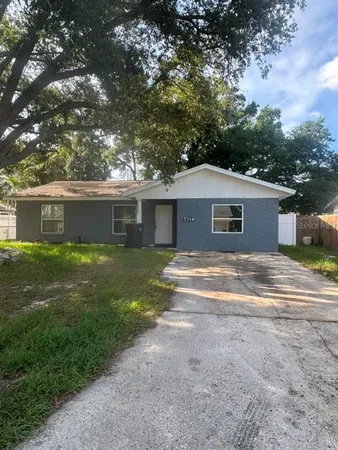 $289,000 | 6407 2nd Avenue Northeast, Bradenton, FL 34208