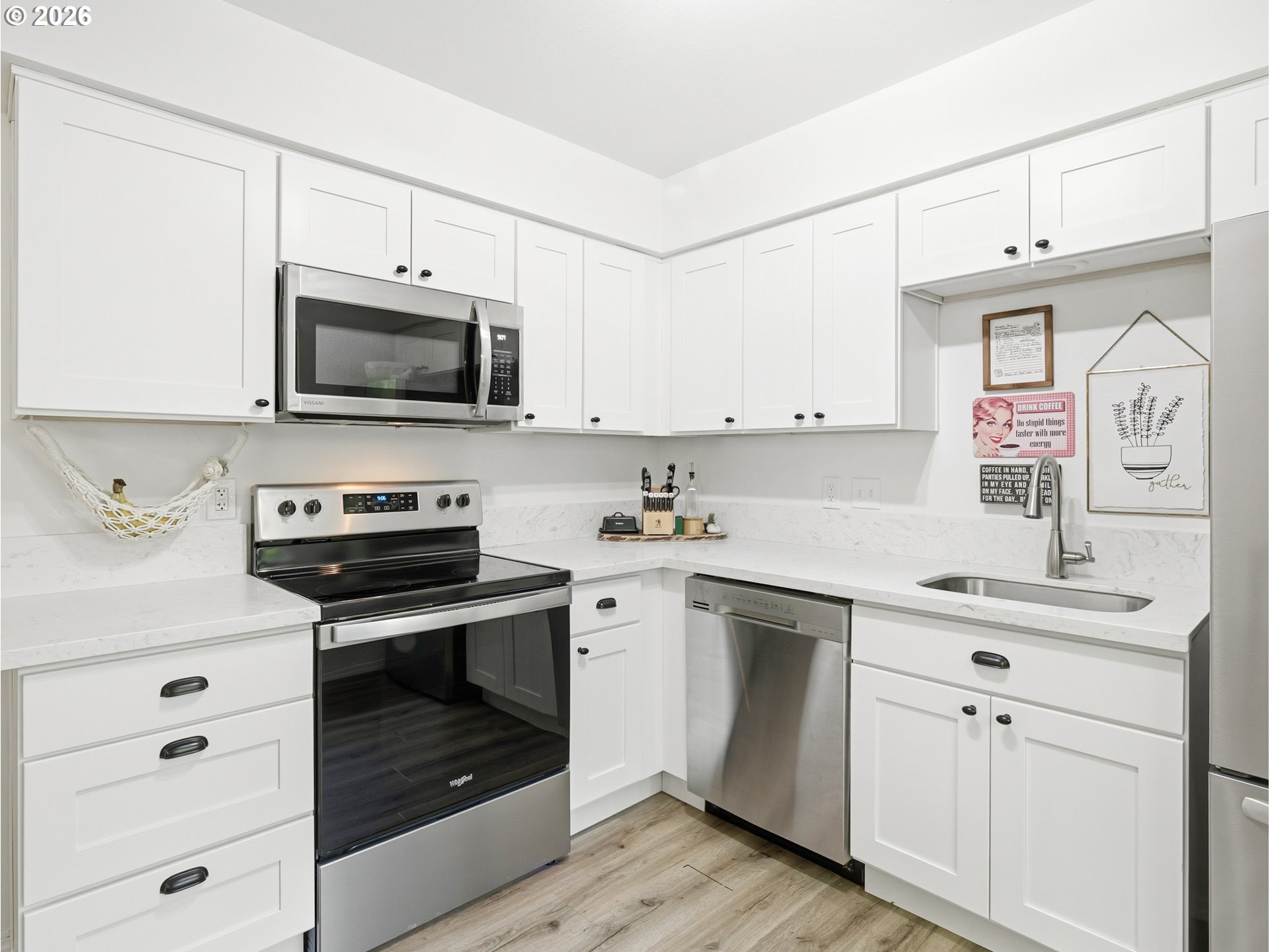 14405 Southwest 27th Court Beaverton, OR 97008 - Photo 11 of 44 Kitchen
