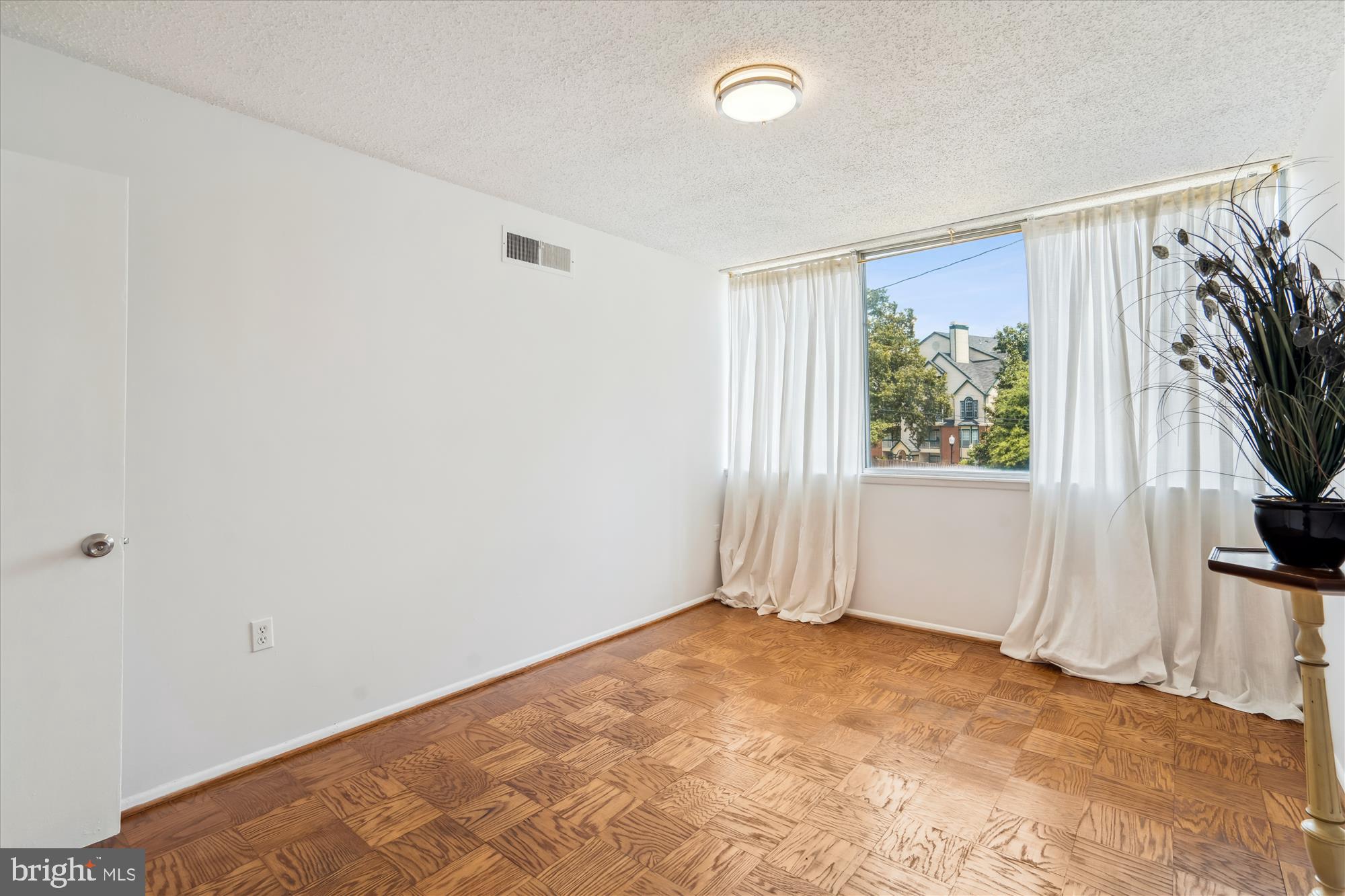 1828 Metzerott Road, Unit 201 Adelphi, MD 20783 - Photo 23 of 27 BR 3