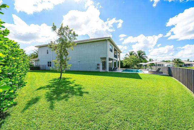 $17,000 | 19863 Meadowside Lane, Boca Raton, FL 33498