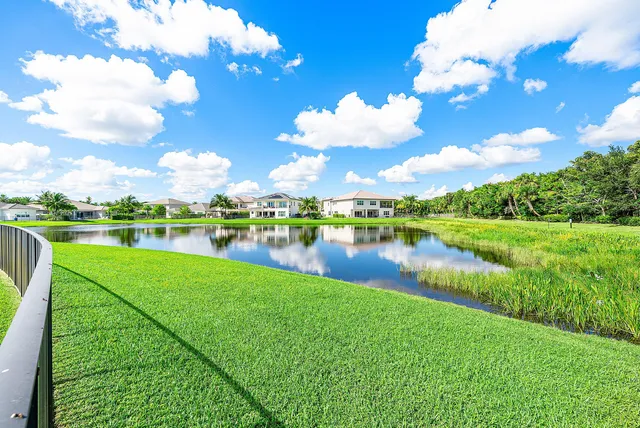 $17,000 | 19863 Meadowside Lane, Boca Raton, FL 33498