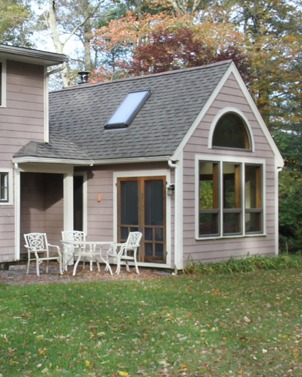 765 Hixbridge Road Westport, MA 02790 - Photo 3 of 30 Gallery Image 3