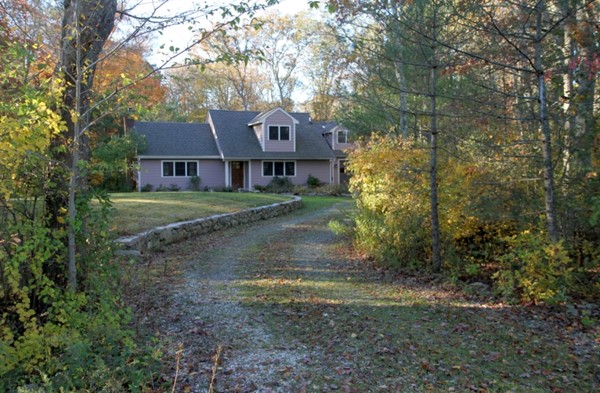 765 Hixbridge Road Westport, MA 02790 - Photo 8 of 30 Gallery Image 8