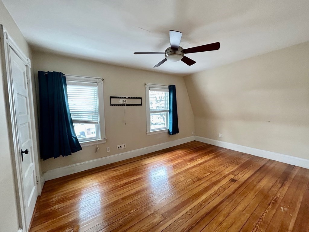 81 Parmenter Road Waltham, MA 02453 - Photo 14 of 19