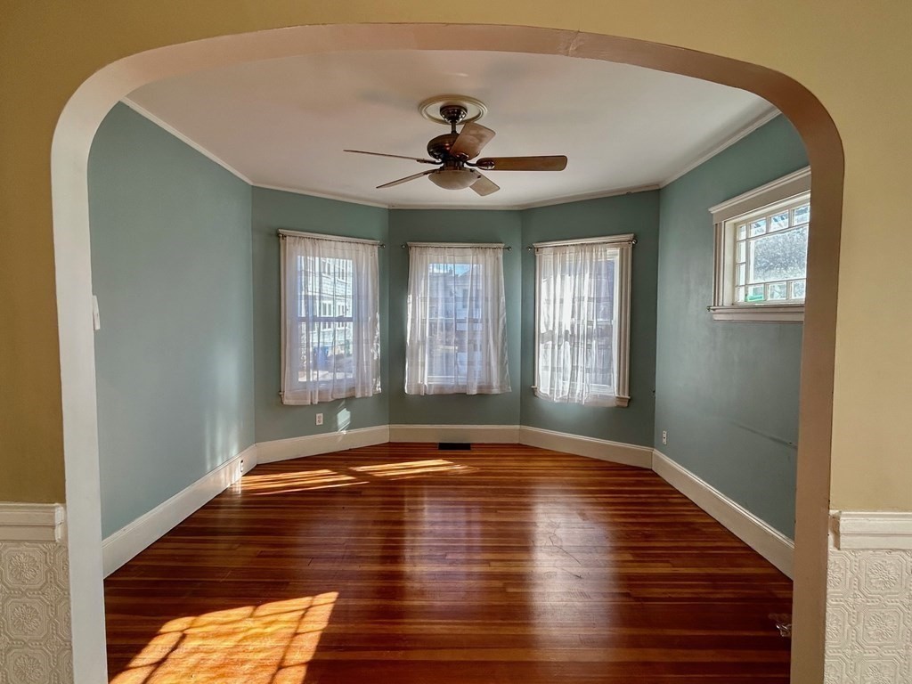81 Parmenter Road Waltham, MA 02453 - Photo 2 of 19