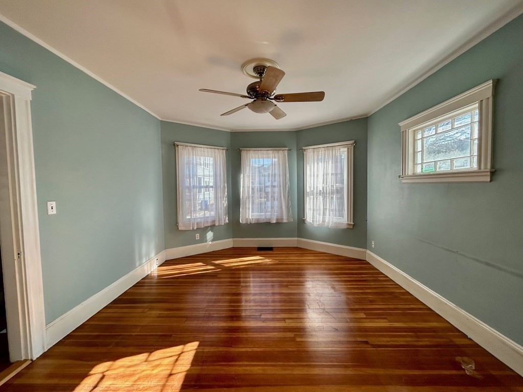 81 Parmenter Road Waltham, MA 02453 - Photo 3 of 19
