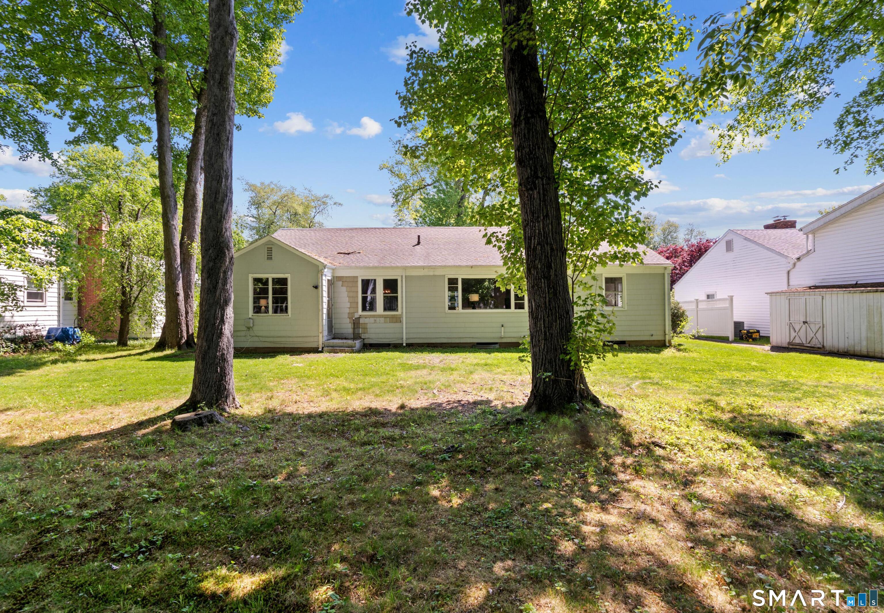 25 Miamis Road West Hartford, CT 06117 - Photo 35 of 38
