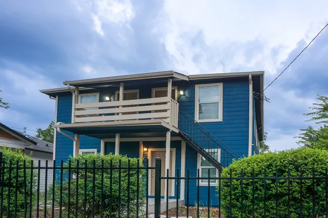 $1,800 | 3703 Market Street, Unit 1, Houston, TX 77020