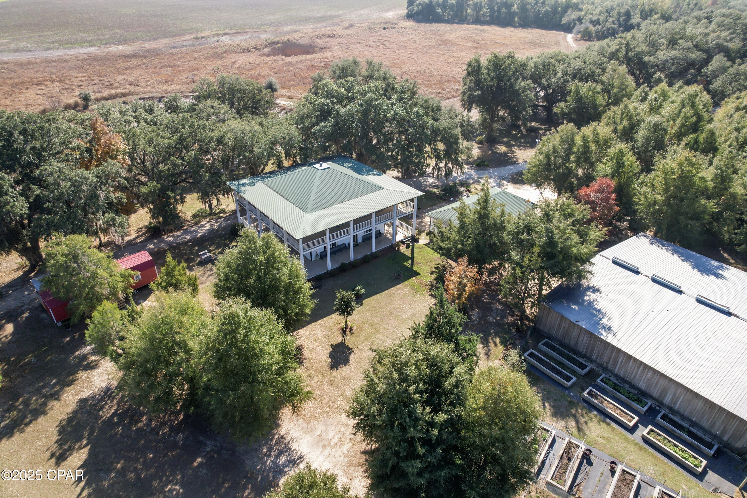 4686 Dunaway Road Bascom, FL 32423 - Photo 11 of 77