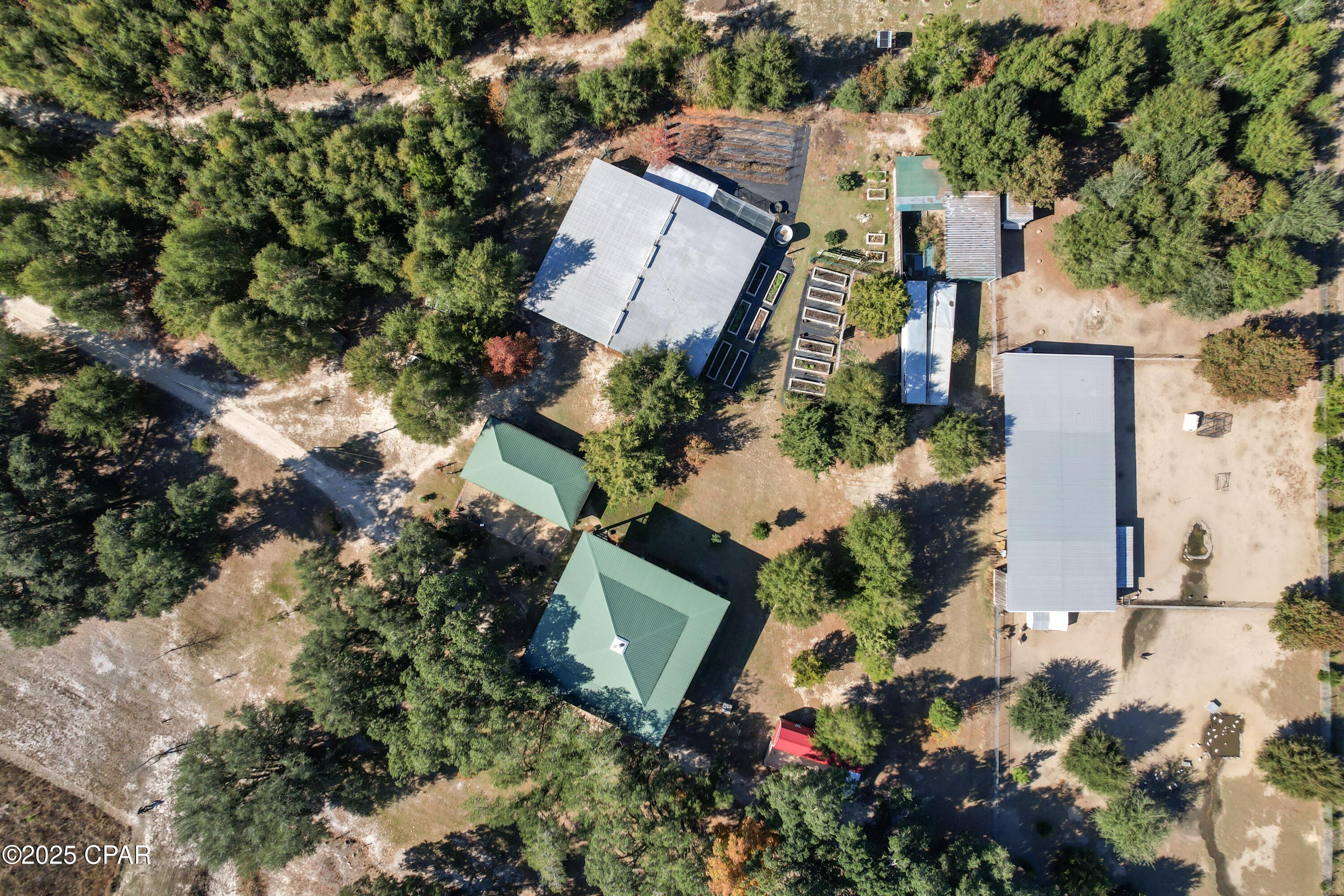 4686 Dunaway Road Bascom, FL 32423 - Photo 13 of 77