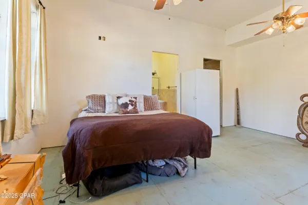 $699,000 | 4686 Dunaway Road, Bascom, FL 32423