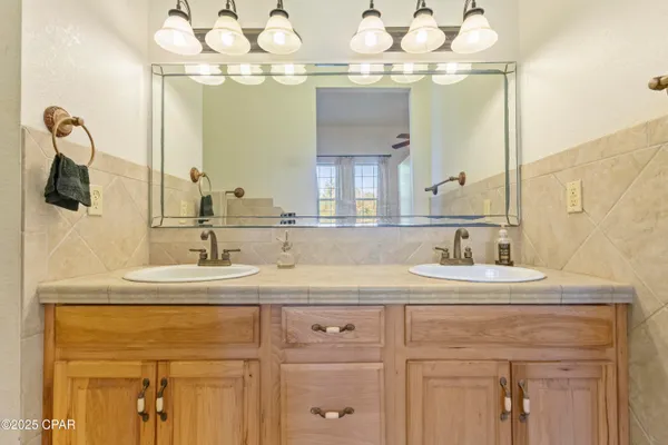 $699,000 | 4686 Dunaway Road, Bascom, FL 32423