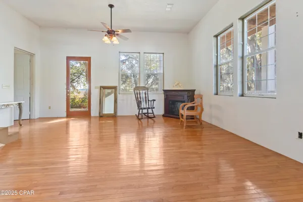 $699,000 | 4686 Dunaway Road, Bascom, FL 32423