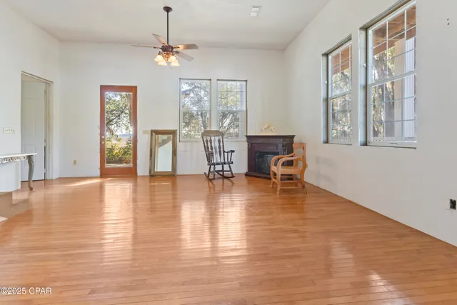 $775,000 | 4686 Dunaway Road, Bascom, FL 32423