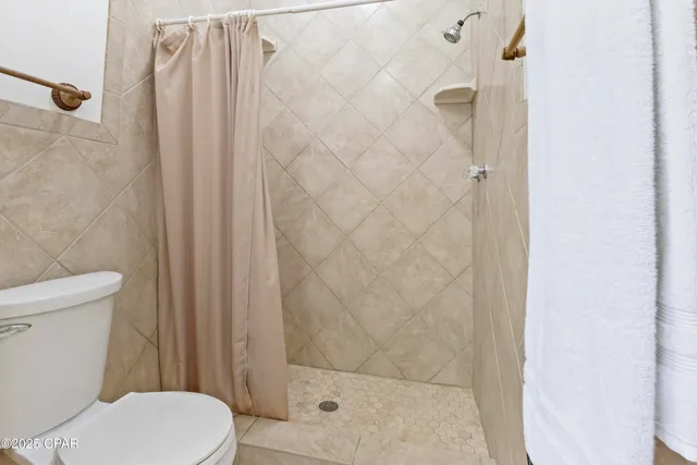 $775,000 | 4686 Dunaway Road, Bascom, FL 32423