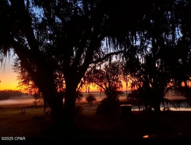 $775,000 | 4686 Dunaway Road, Bascom, FL 32423