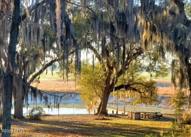 $775,000 | 4686 Dunaway Road, Bascom, FL 32423