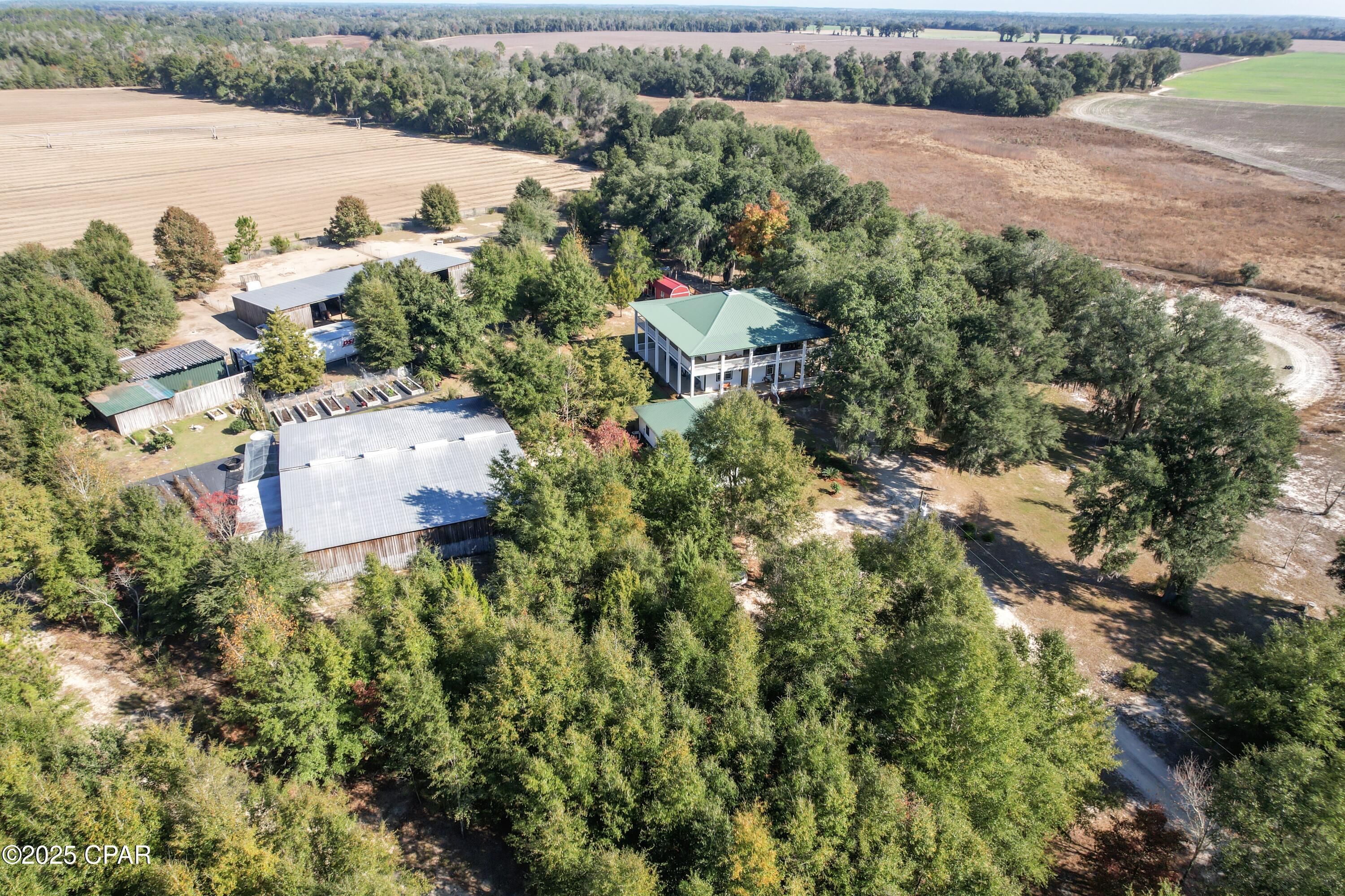 4686 Dunaway Road Bascom, FL 32423 - Photo 9 of 77