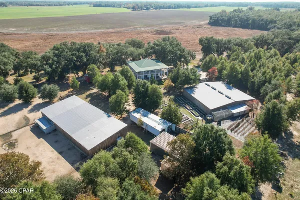 $699,000 | 4686 Dunaway Road, Bascom, FL 32423