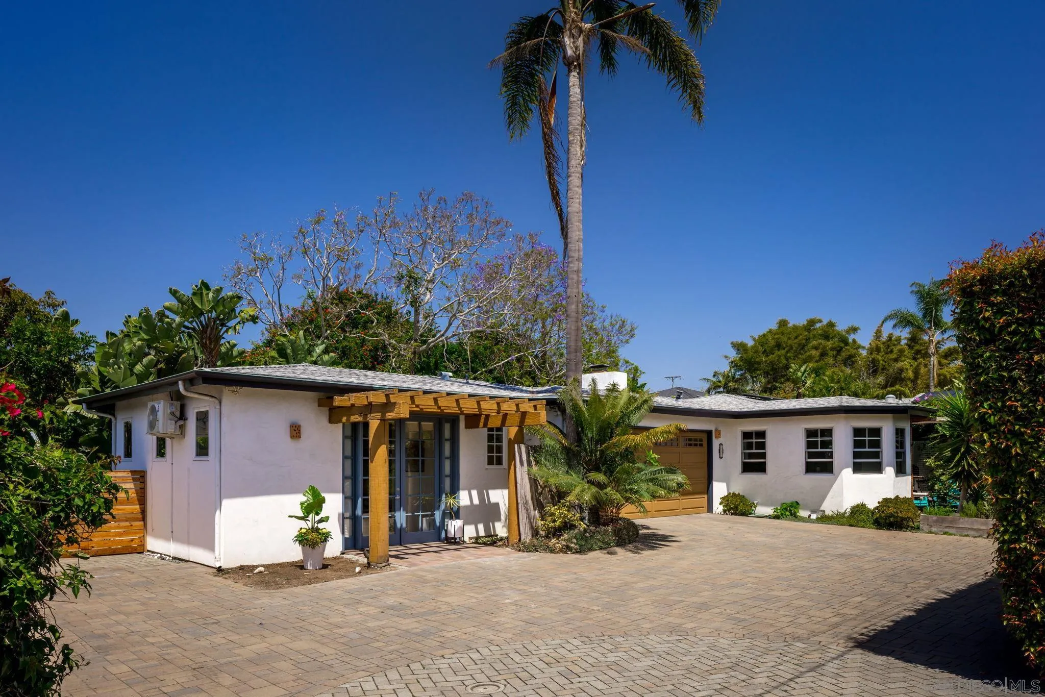 767 Hymettus Avenue Encinitas, CA 92024 - Photo 4 of 44