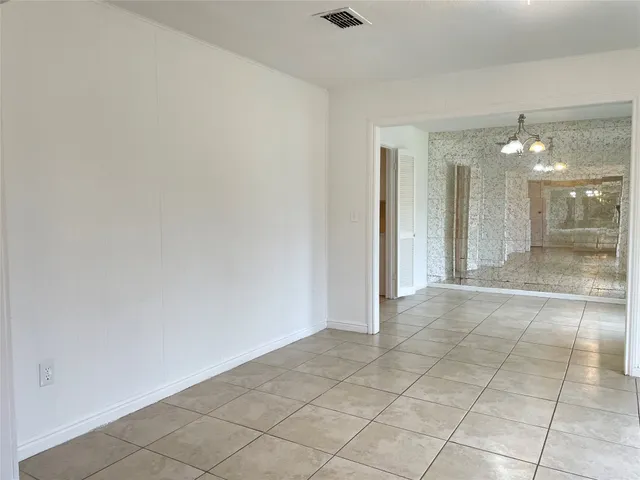 $1,600 | 7110 Foxmar Lane, Humble, TX 77338