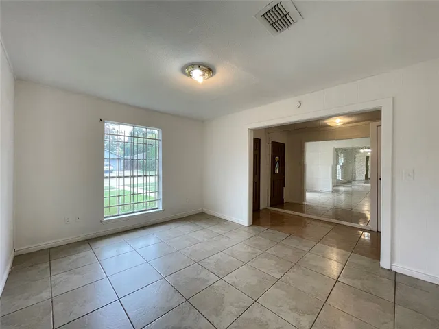 $1,600 | 7110 Foxmar Lane, Humble, TX 77338