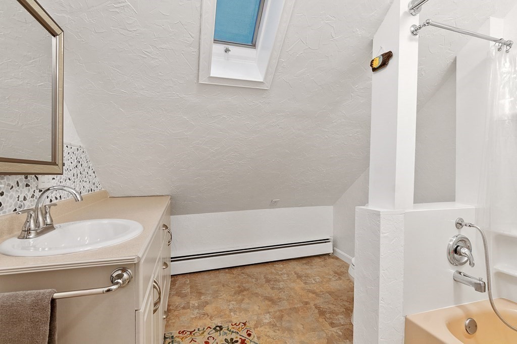 59 Howe Street Methuen, MA 01844 - Photo 39 of 41 Gallery Image 39
