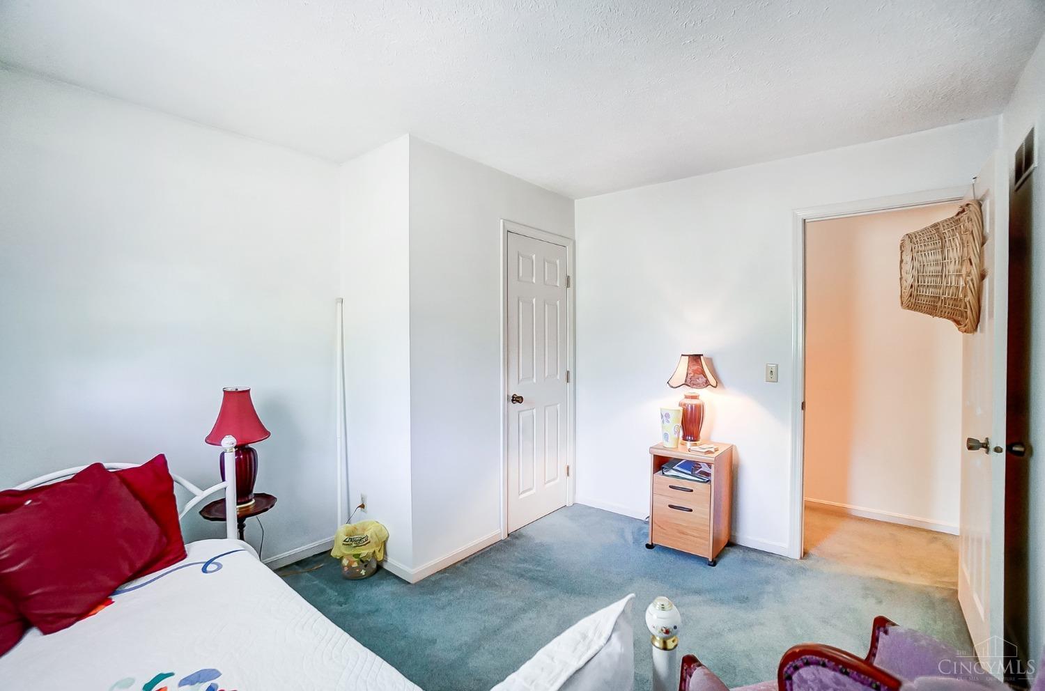 1723 Ebenezer Road Cincinnati, OH 45233 - Photo 23 of 32 Gallery Image 23
