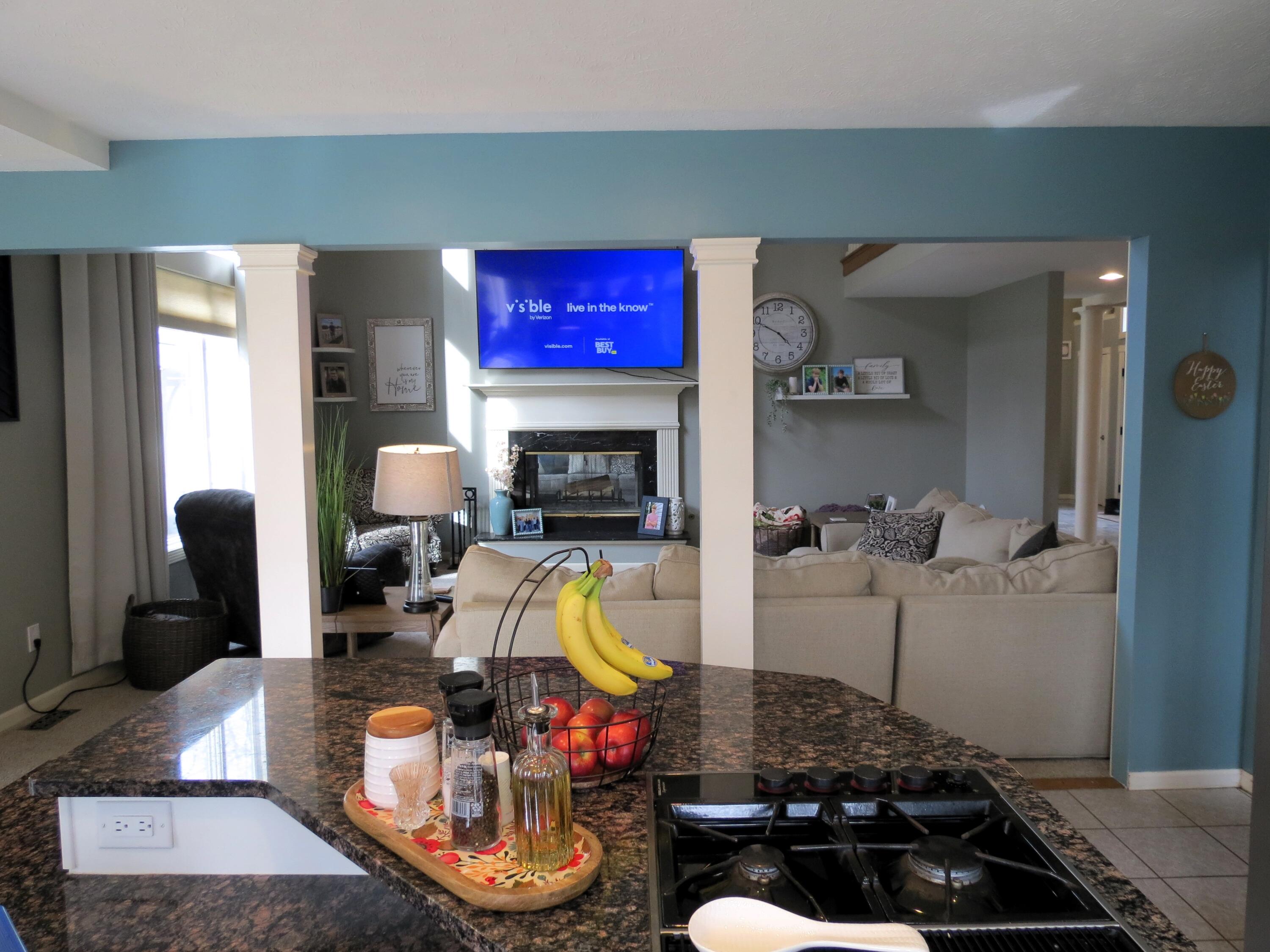 4922 Country Lane Jackson, MI 49201 - Photo 17 of 70 Family room from kitchen