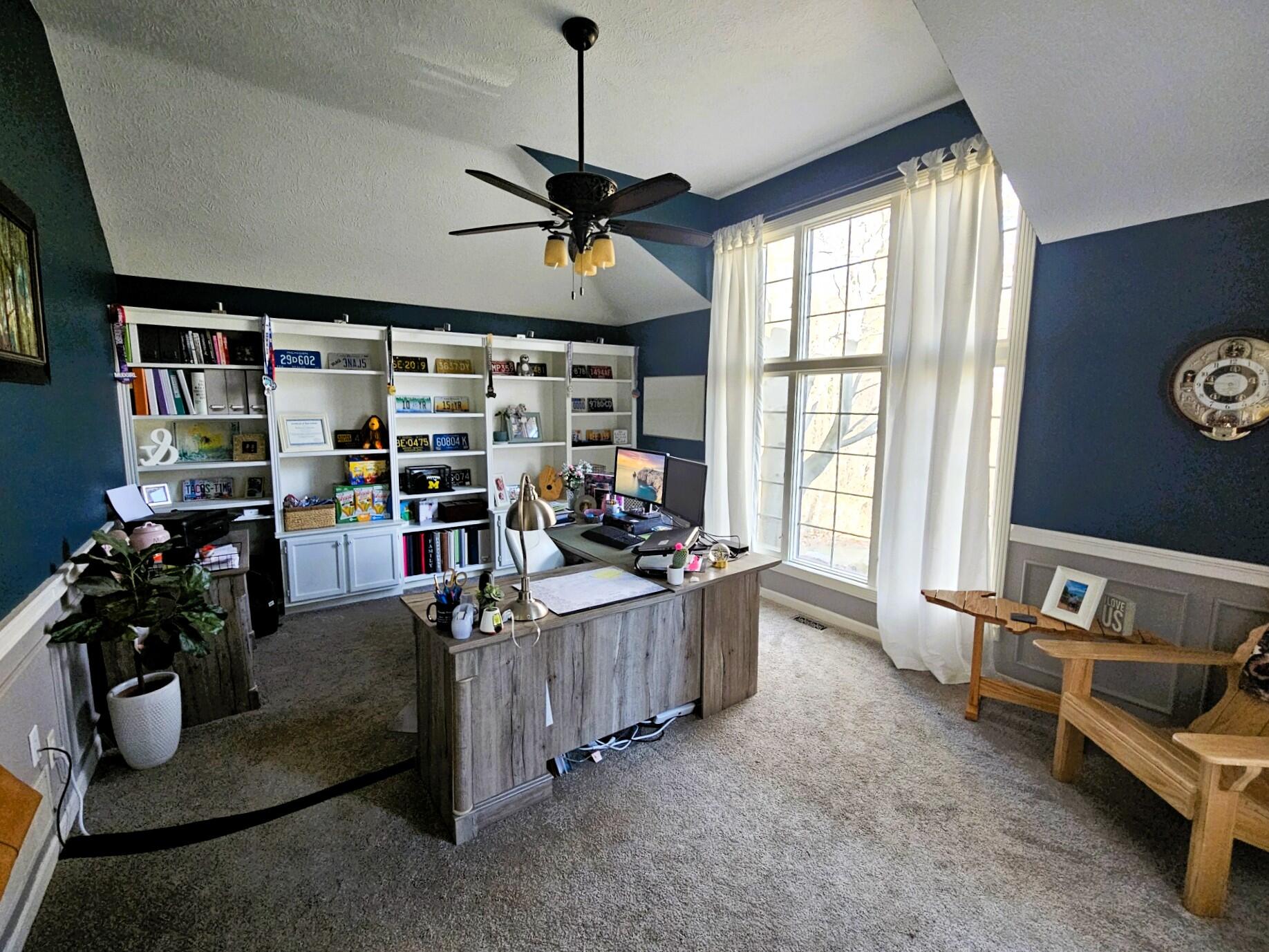 4922 Country Lane Jackson, MI 49201 - Photo 32 of 70 Home office/library