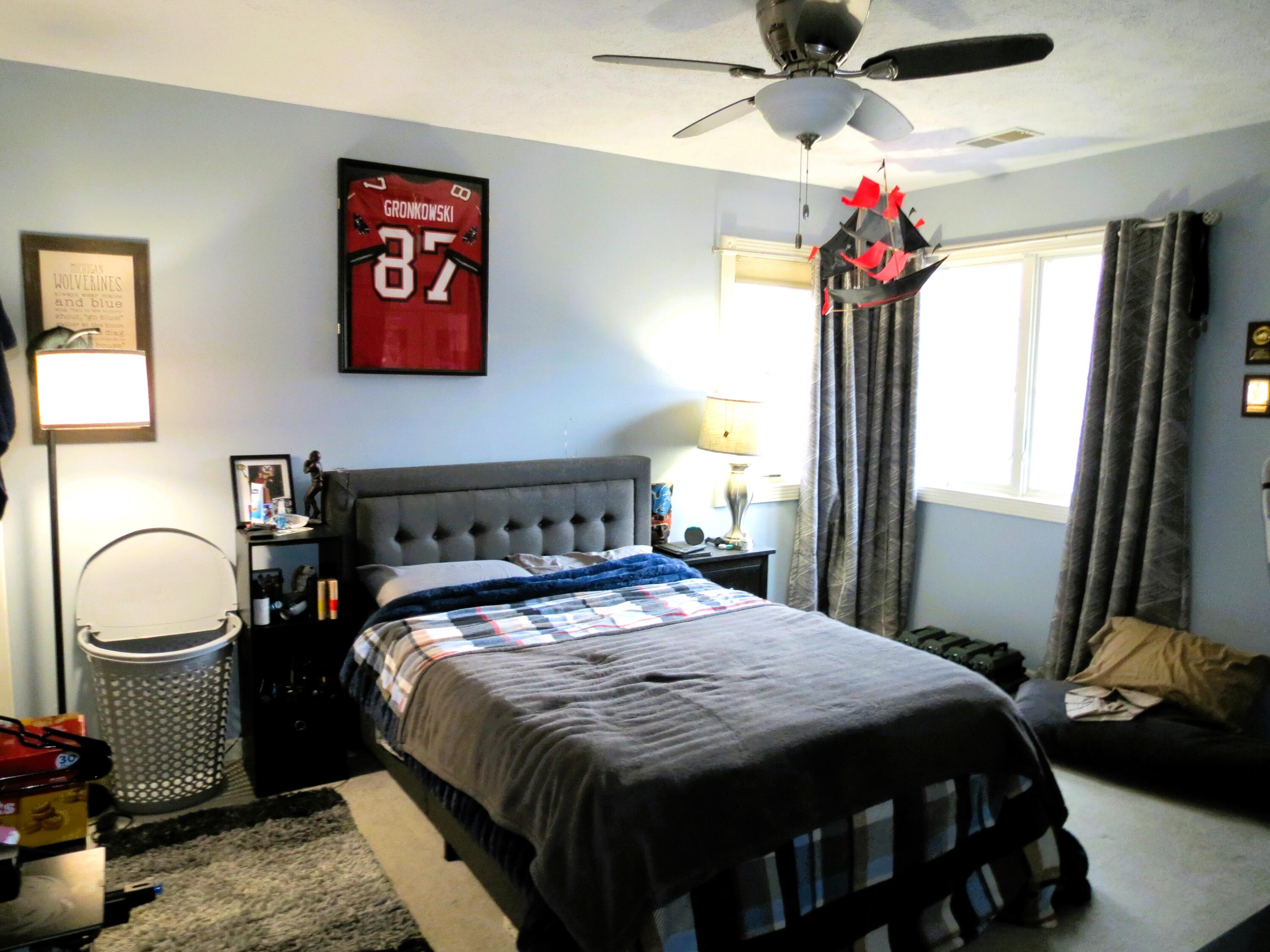 4922 Country Lane Jackson, MI 49201 - Photo 37 of 70 Bedroom 3