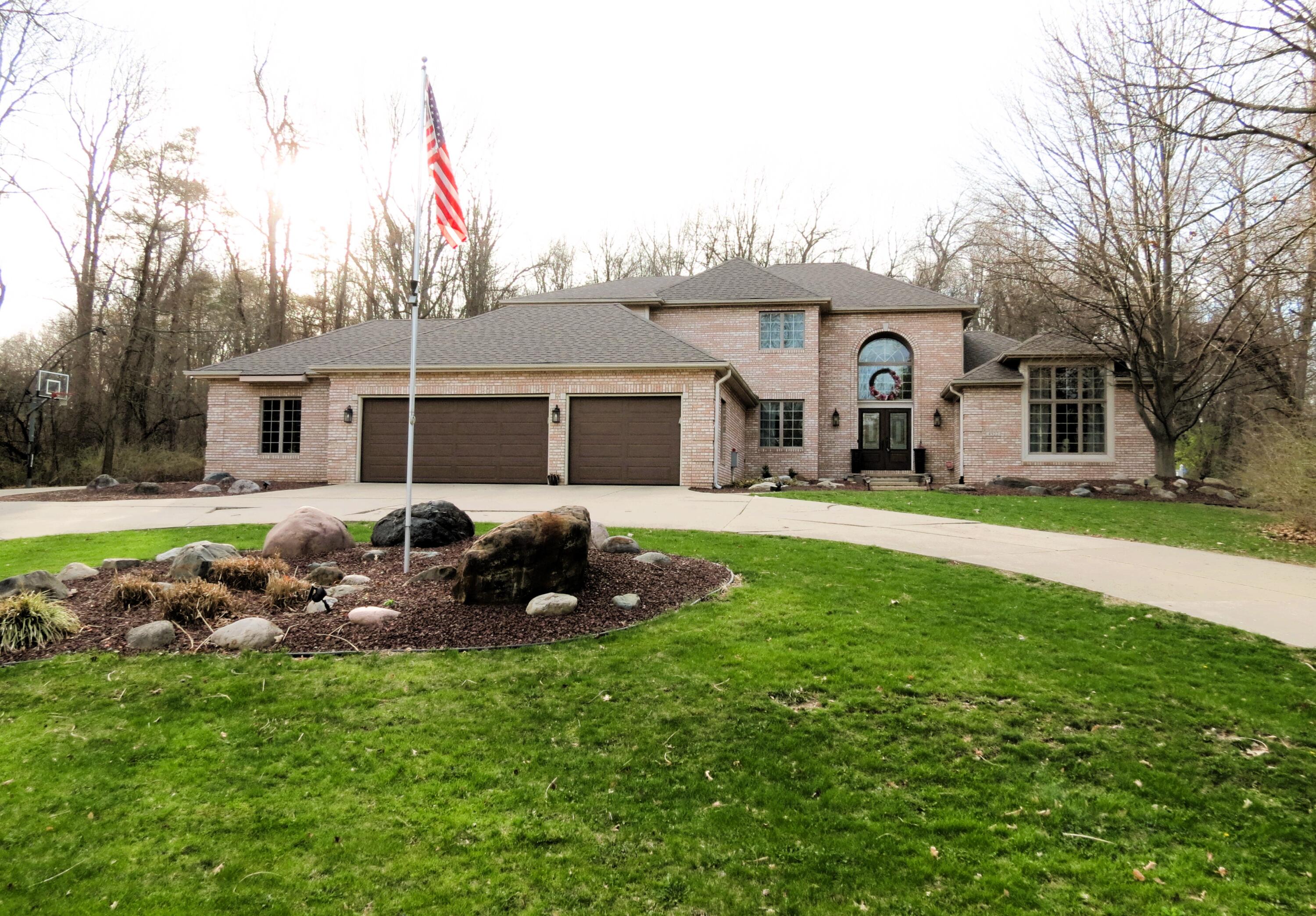 4922 Country Lane Jackson, MI 49201 - Photo 63 of 70 Stylish & Spacious!