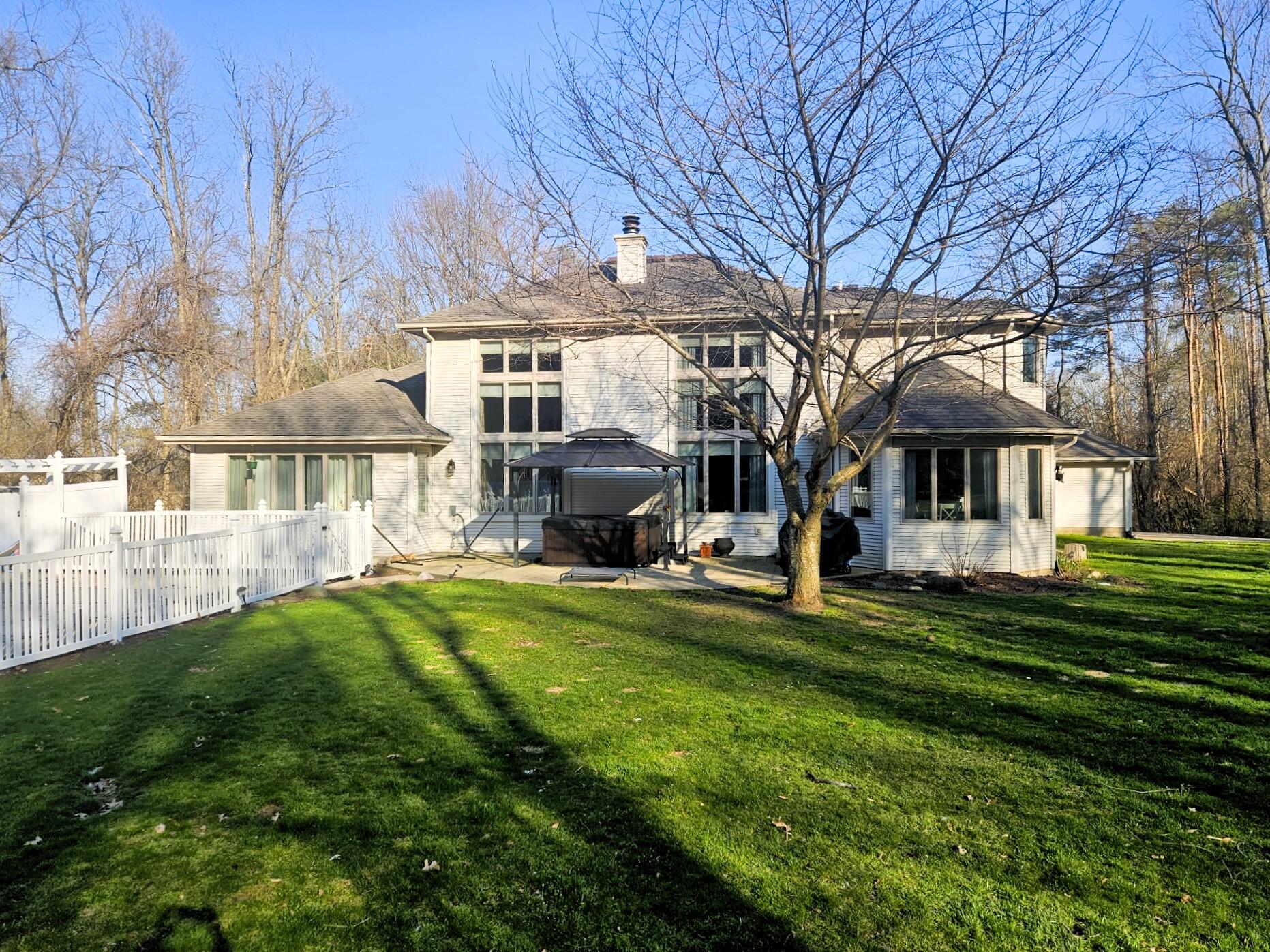 4922 Country Lane Jackson, MI 49201 - Photo 69 of 70 Fabulous design from every angle
