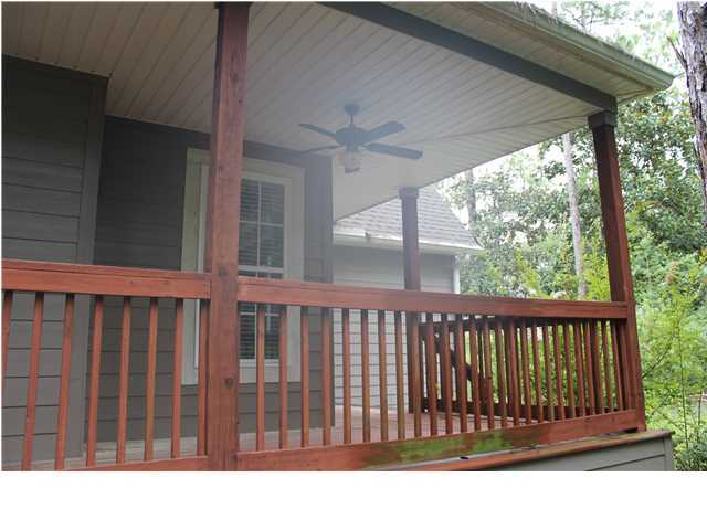 370 Mallet Bayou Road Freeport, FL 32439 - Photo 3 of 12 a view of a balcony