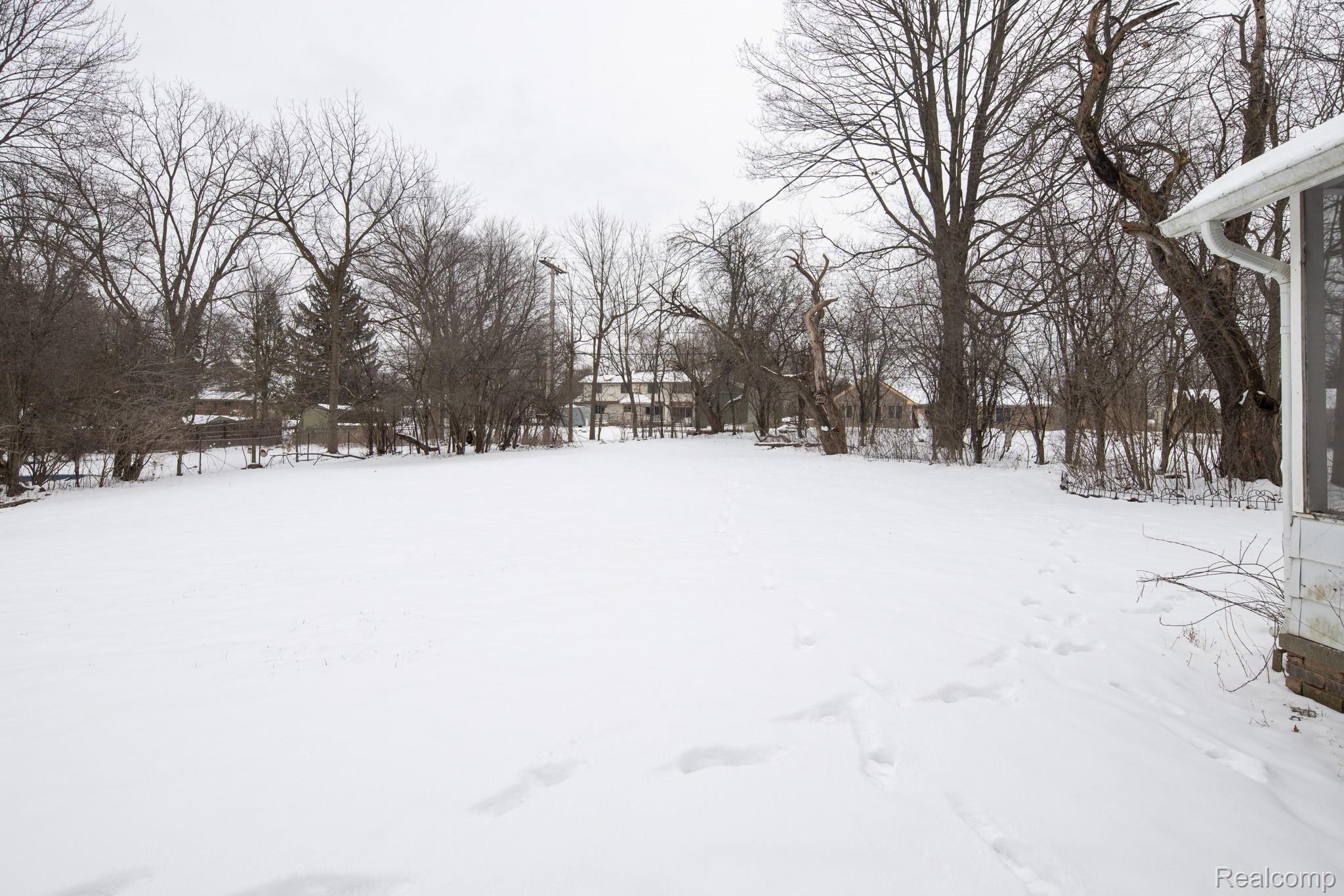 36309 Paddleford Road Farmington, MI 48331 - Photo 6 of 32 6.jpg